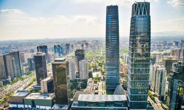 北京：现代都市中平等地漠视所有人的现象剖析